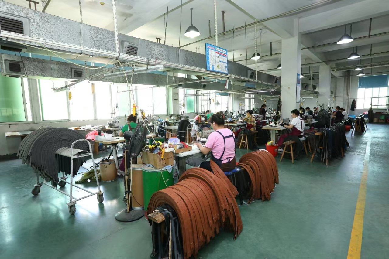 LEBO belt production workshop and assembly process